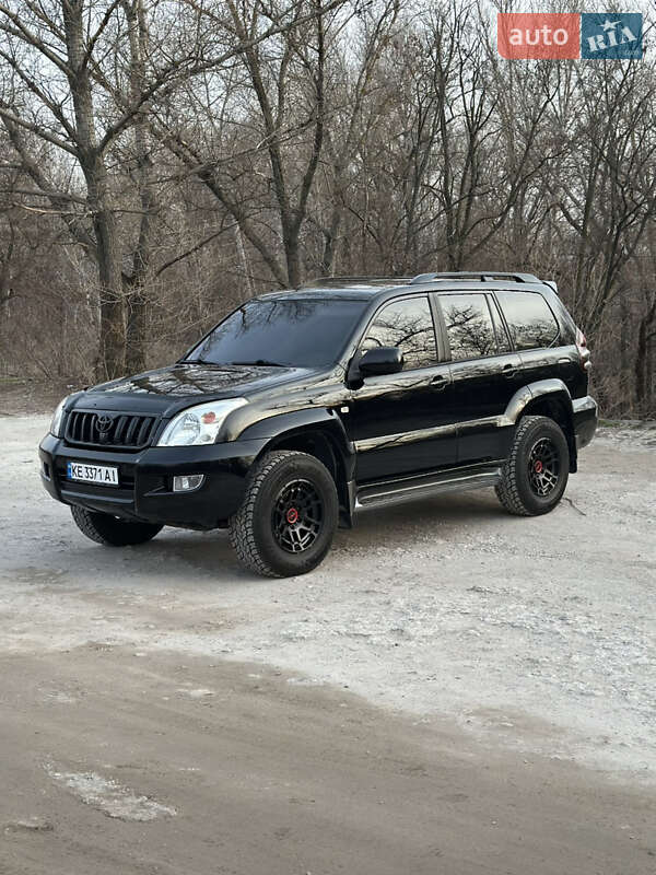 Внедорожник / Кроссовер Toyota Land Cruiser Prado 2004 в 
