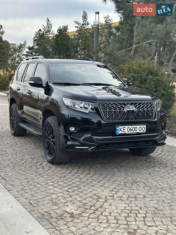 Toyota Land Cruiser Prado 2020