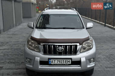 Позашляховик / Кросовер Toyota Land Cruiser Prado 2010 в Хмельницькому