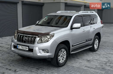 Позашляховик / Кросовер Toyota Land Cruiser Prado 2010 в Хмельницькому