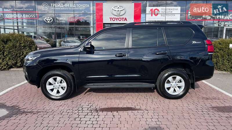 Позашляховик / Кросовер Toyota Land Cruiser Prado 2022 в Хмельницькому