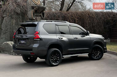 Внедорожник / Кроссовер Toyota Land Cruiser Prado 2010 в Днепре