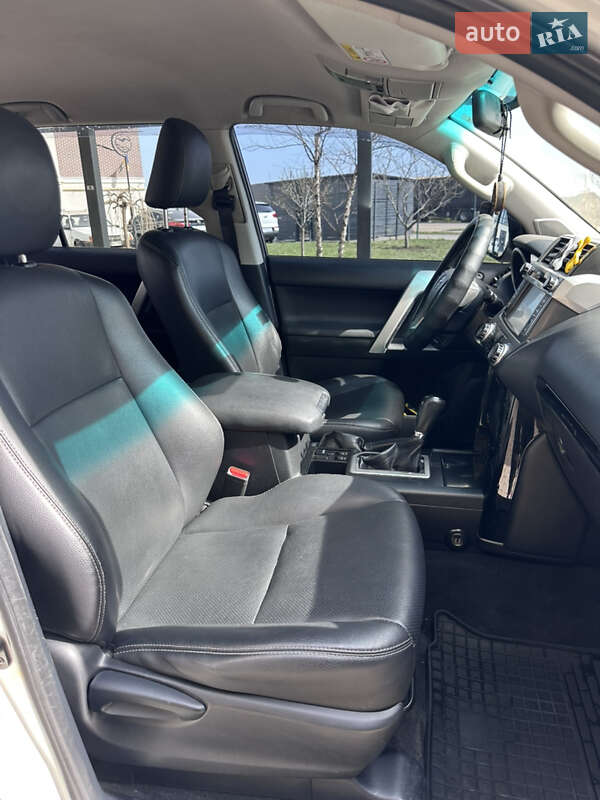 Внедорожник / Кроссовер Toyota Land Cruiser Prado 2014 в Одессе