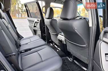 Позашляховик / Кросовер Toyota Land Cruiser Prado 2022 в Києві