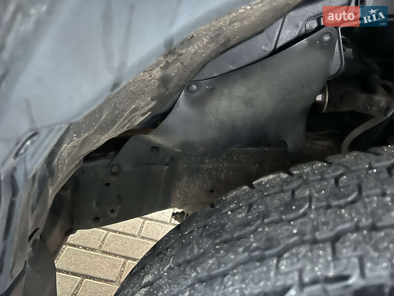 Позашляховик / Кросовер Toyota Land Cruiser Prado 2013 в Києві