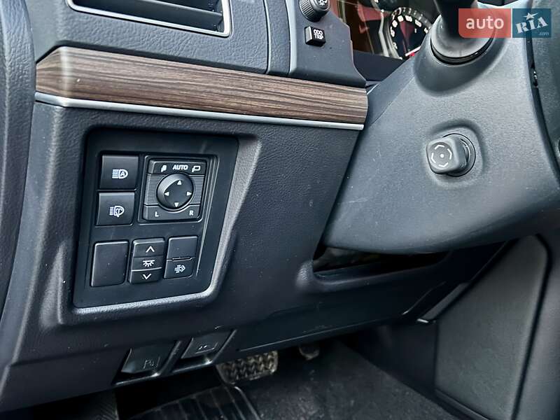 Позашляховик / Кросовер Toyota Land Cruiser Prado 2021 в Києві