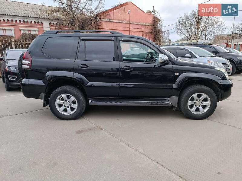 Внедорожник / Кроссовер Toyota Land Cruiser Prado 2006 в Харькове