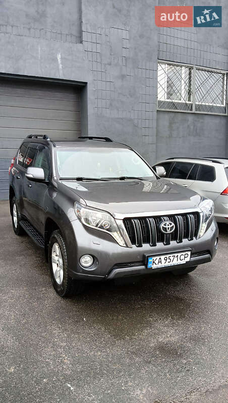 Toyota Land Cruiser Prado 2015