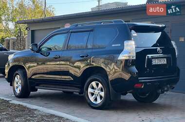 Внедорожник / Кроссовер Toyota Land Cruiser Prado 2012 в 
