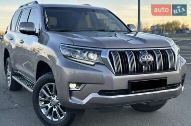 Позашляховик / Кросовер Toyota Land Cruiser Prado 2019 в 