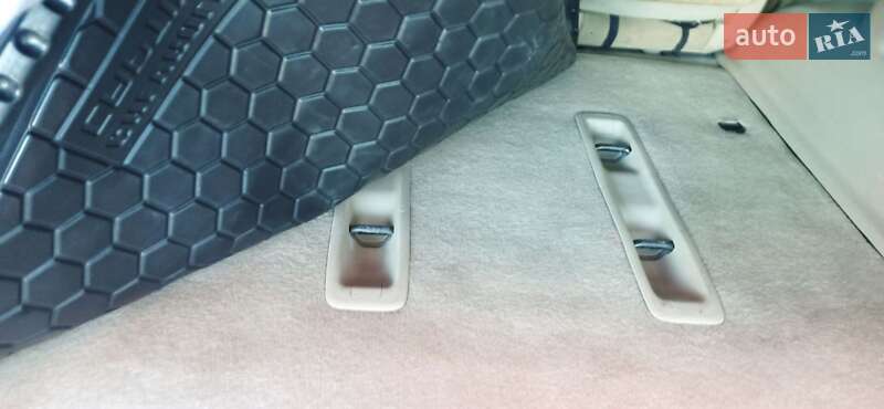 Внедорожник / Кроссовер Toyota Land Cruiser Prado 2005 в Черновцах