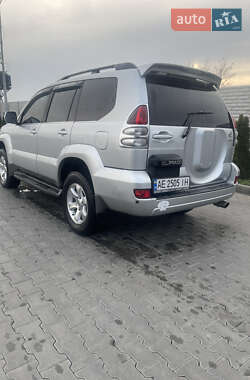 Внедорожник / Кроссовер Toyota Land Cruiser Prado 2005 в 