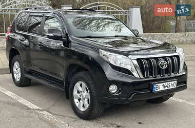 Внедорожник / Кроссовер Toyota Land Cruiser Prado 2017 в 