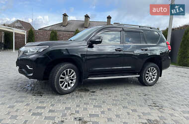Внедорожник / Кроссовер Toyota Land Cruiser Prado 2018 в 