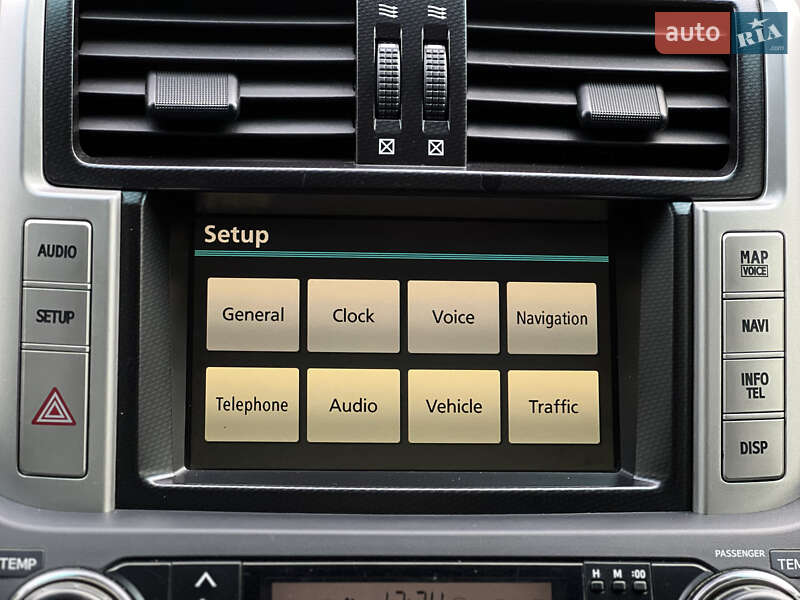 Внедорожник / Кроссовер Toyota Land Cruiser Prado 2010 в Одессе