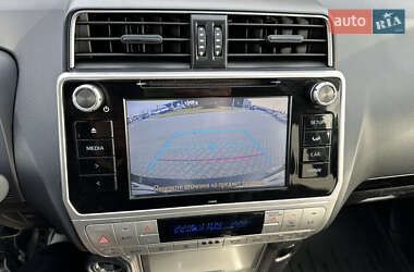 Внедорожник / Кроссовер Toyota Land Cruiser Prado 2019 в 