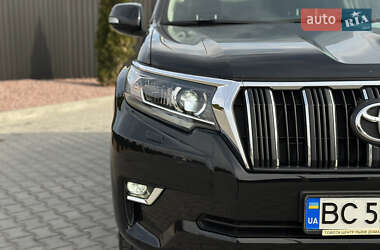 Внедорожник / Кроссовер Toyota Land Cruiser Prado 2019 в 
