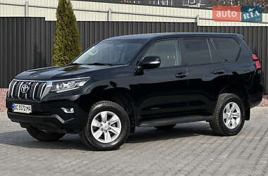 Внедорожник / Кроссовер Toyota Land Cruiser Prado 2019 в 