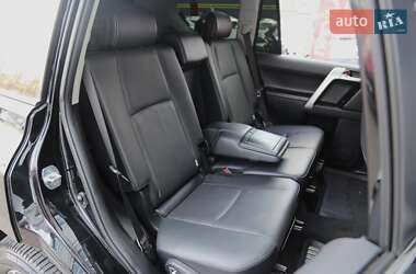 Внедорожник / Кроссовер Toyota Land Cruiser Prado 2023 в 