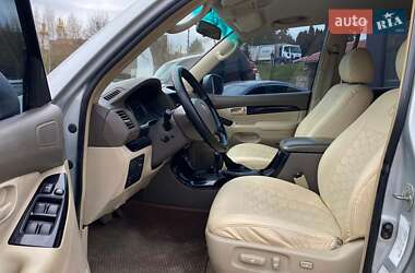 Внедорожник / Кроссовер Toyota Land Cruiser Prado 2004 в 