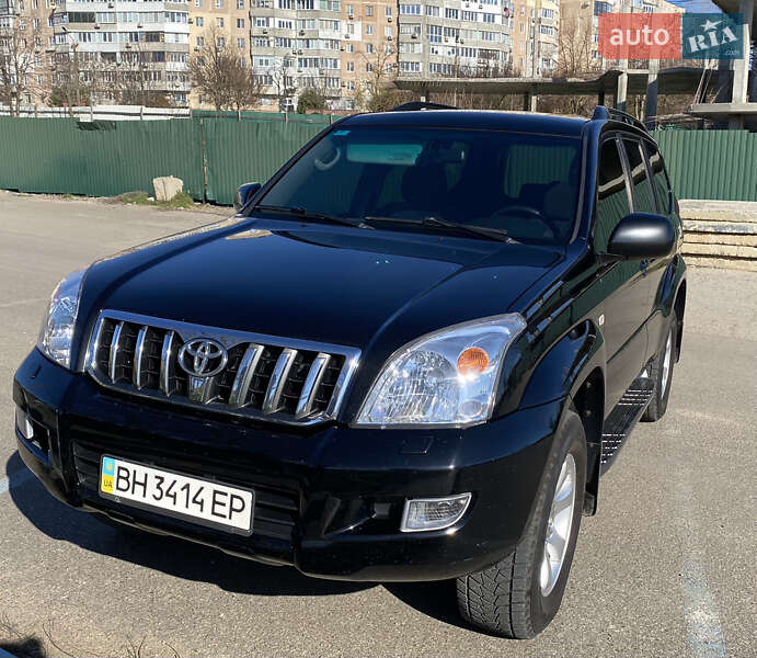 Позашляховик / Кросовер Toyota Land Cruiser Prado 2007 в 