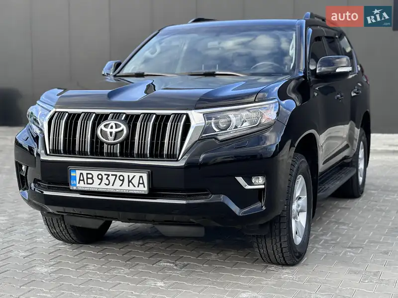 Позашляховик / Кросовер Toyota Land Cruiser Prado 2021 в 