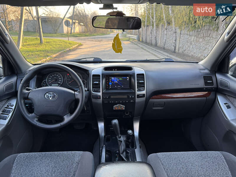Внедорожник / Кроссовер Toyota Land Cruiser Prado 2007 в Харькове