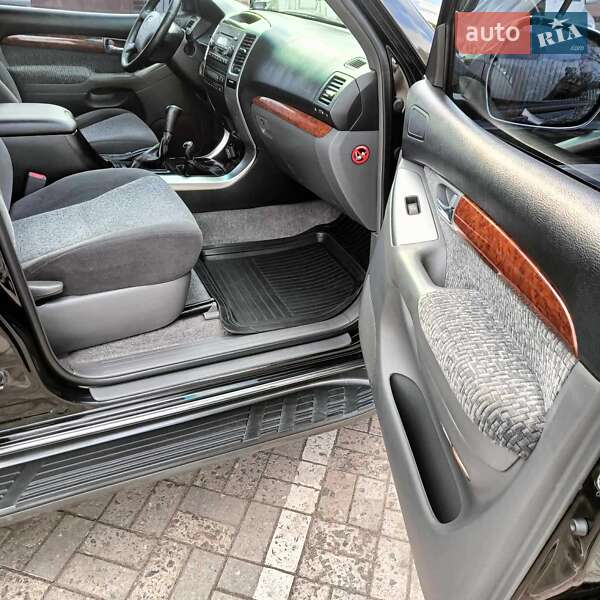 Позашляховик / Кросовер Toyota Land Cruiser Prado 2008 в Черкасах