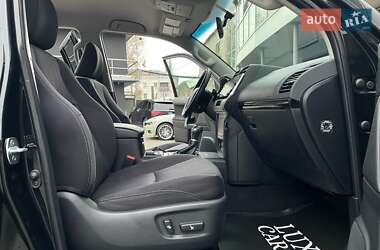 Внедорожник / Кроссовер Toyota Land Cruiser Prado 2021 в 