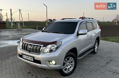 Внедорожник / Кроссовер Toyota Land Cruiser Prado 2010 в 