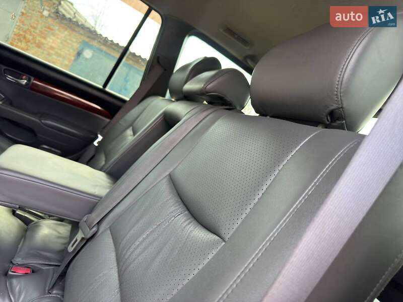 Внедорожник / Кроссовер Toyota Land Cruiser Prado 2007 в Ахтырке