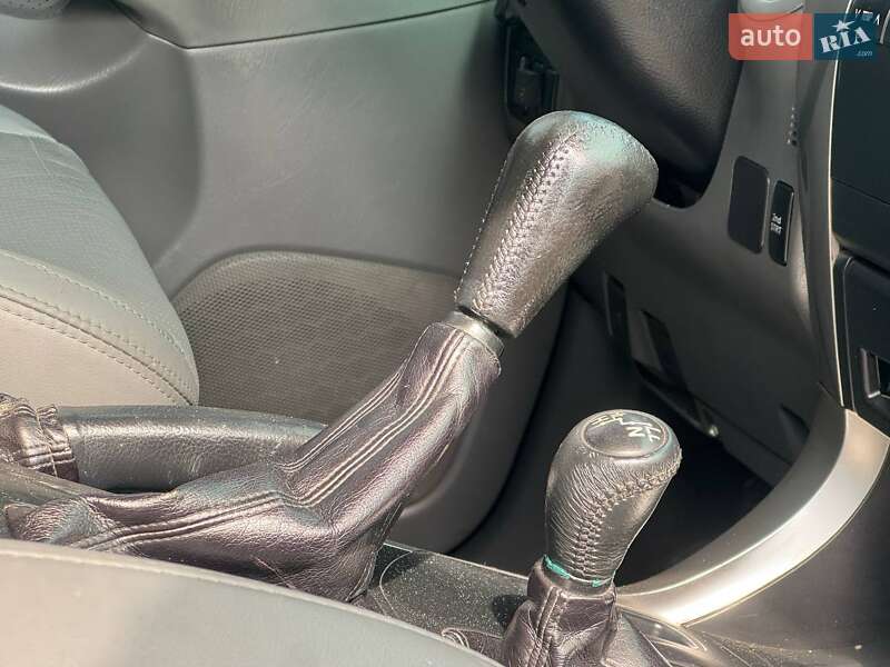 Внедорожник / Кроссовер Toyota Land Cruiser Prado 2007 в Ахтырке