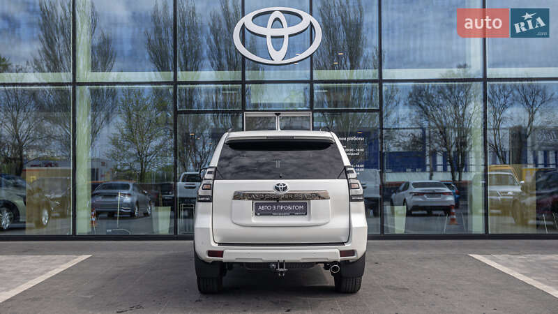 Внедорожник / Кроссовер Toyota Land Cruiser Prado 2022 в Днепре