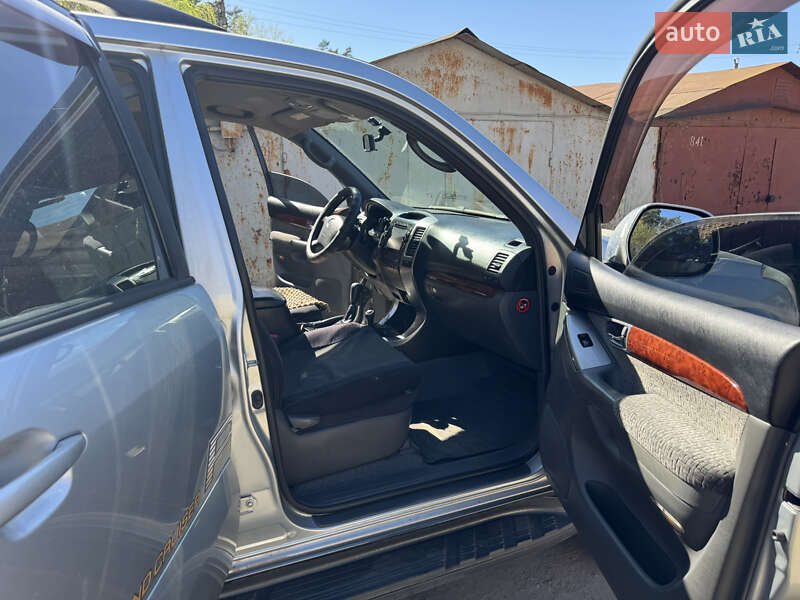 Внедорожник / Кроссовер Toyota Land Cruiser Prado 2006 в Сумах фото 12 Внедорожник / Кроссовер Toyota Land Cruiser Prado 2006 в Сумах