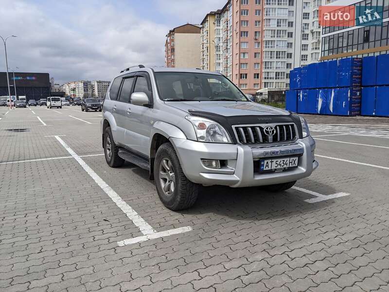 Внедорожник / Кроссовер Toyota Land Cruiser Prado 2004 в Ивано-Франковске