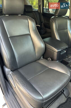 Внедорожник / Кроссовер Toyota Land Cruiser Prado 2013 в 