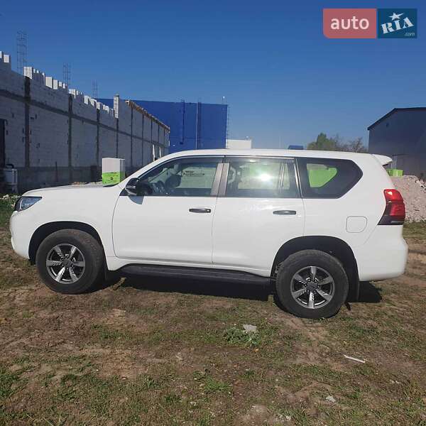 Внедорожник / Кроссовер Toyota Land Cruiser Prado 2020 в Борисполе