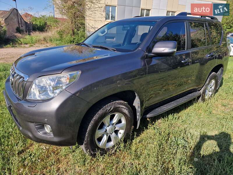 Toyota Land Cruiser Prado 2012