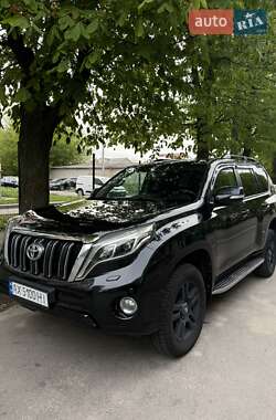 Позашляховик / Кросовер Toyota Land Cruiser Prado 2010 в 