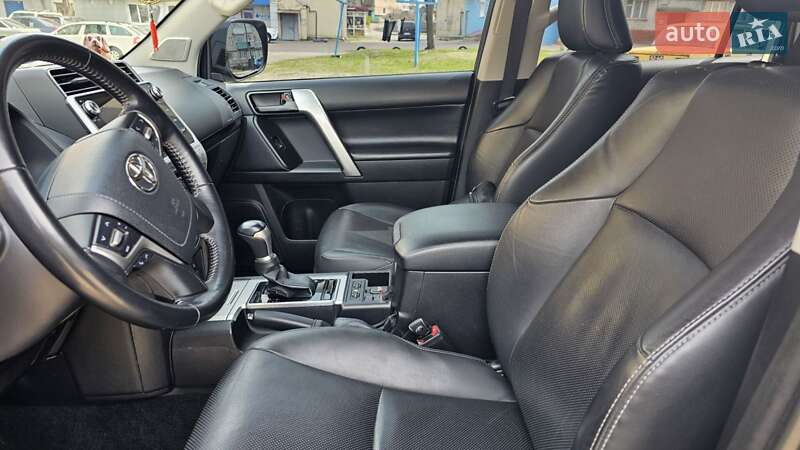 Позашляховик / Кросовер Toyota Land Cruiser Prado 2020 в Шостці