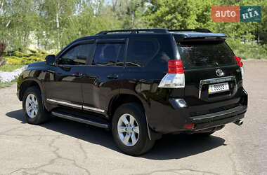 Внедорожник / Кроссовер Toyota Land Cruiser Prado 2011 в 