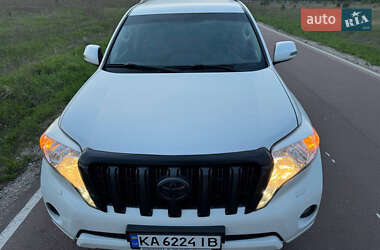 Внедорожник / Кроссовер Toyota Land Cruiser Prado 2013 в 
