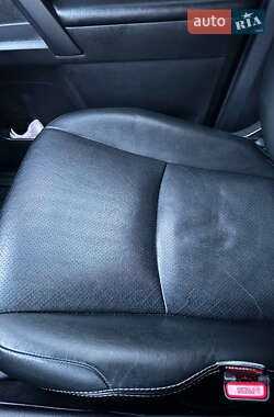 Внедорожник / Кроссовер Toyota Land Cruiser Prado 2013 в 