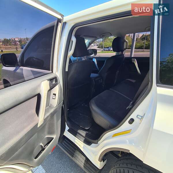 Позашляховик / Кросовер Toyota Land Cruiser Prado 2021 в Вінниці