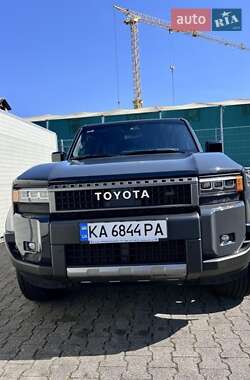 Позашляховик / Кросовер Toyota Land Cruiser Prado 2024 в Львові