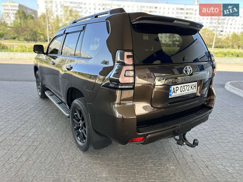 Позашляховик / Кросовер Toyota Land Cruiser Prado 2021 в Дніпрі