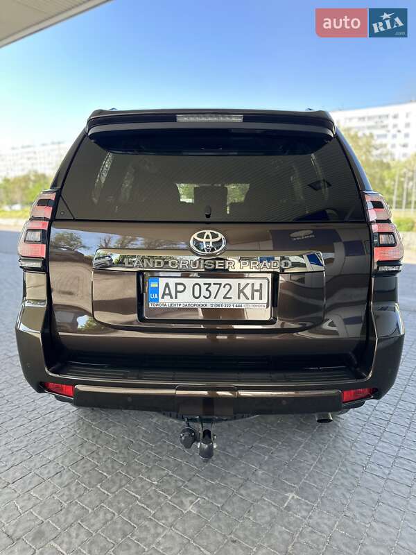 Позашляховик / Кросовер Toyota Land Cruiser Prado 2021 в Дніпрі