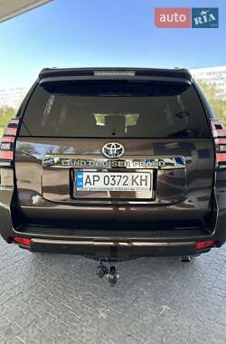 Внедорожник / Кроссовер Toyota Land Cruiser Prado 2021 в 