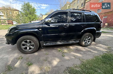 Позашляховик / Кросовер Toyota Land Cruiser Prado 2007 в 