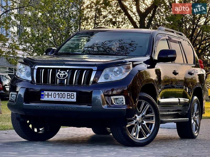 Позашляховик / Кросовер Toyota Land Cruiser Prado 2010 в Одесі